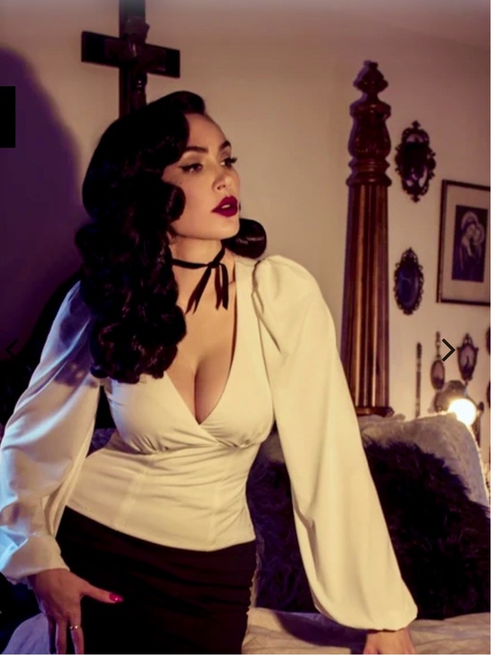 La Femme En Noir Tops - Le Femme en Noir Ivory Puff Sleeve Surplice Top Size M Romantic Peplum Blouse